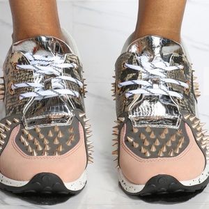 Sale!Spiked cliff hanger style fashion sneakers